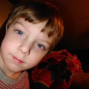 Meet your Posher, Desiree